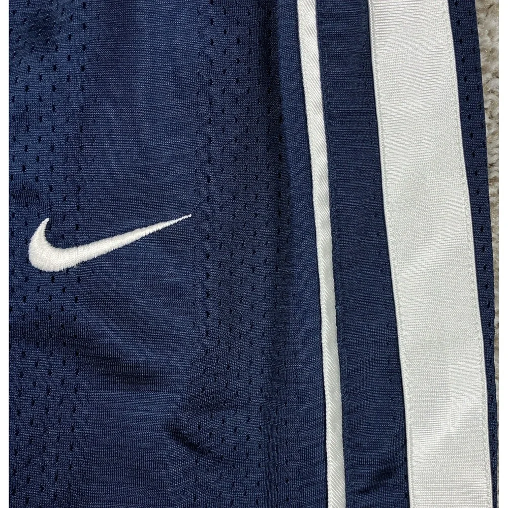 Nike Vintage Gray Tag 9